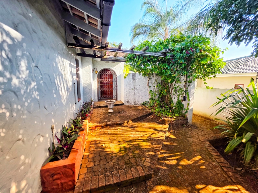 To Let 4 Bedroom Property for Rent in Kildare KwaZulu-Natal