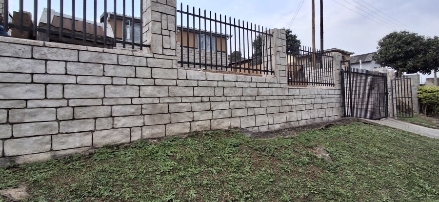 2 Bedroom Property for Sale in Northdale KwaZulu-Natal