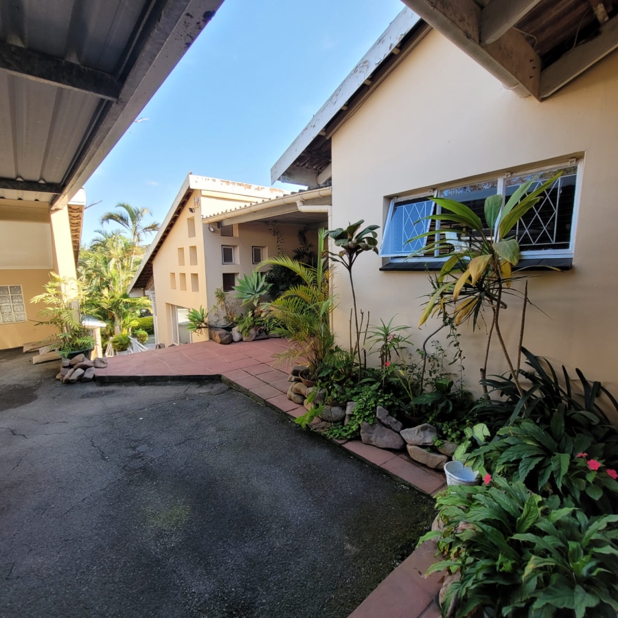 5 Bedroom Property for Sale in Northdene KwaZulu-Natal