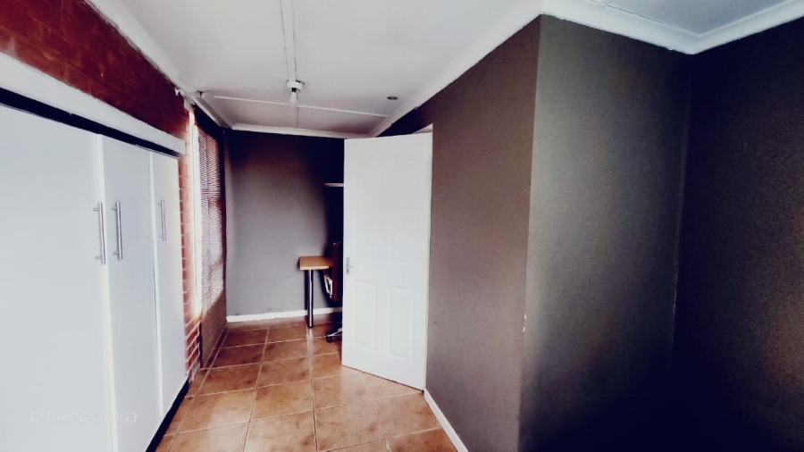 15 Bedroom Property for Sale in Scottsville KwaZulu-Natal