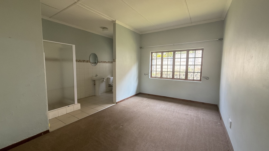2 Bedroom Property for Sale in Prestbury KwaZulu-Natal