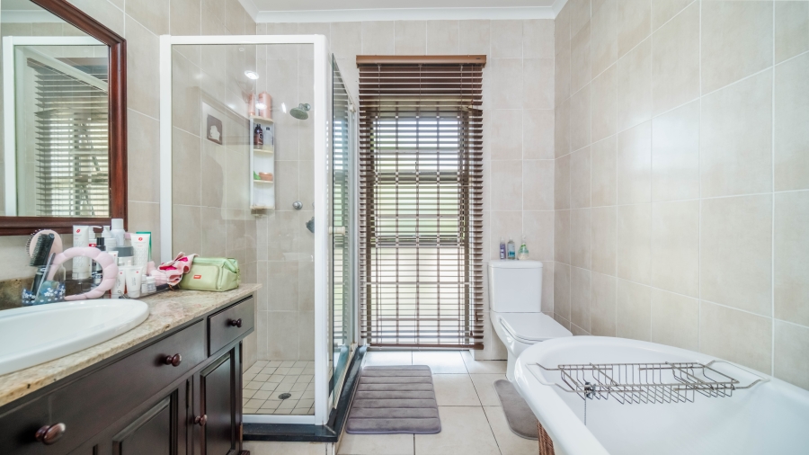 6 Bedroom Property for Sale in Zinkwazi Beach KwaZulu-Natal