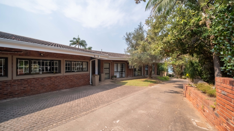 6 Bedroom Property for Sale in Zinkwazi Beach KwaZulu-Natal
