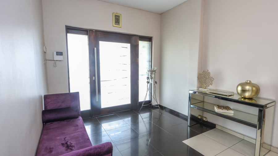 4 Bedroom Property for Sale in Sherwood KwaZulu-Natal