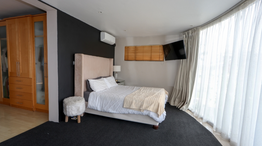 4 Bedroom Property for Sale in Sherwood KwaZulu-Natal