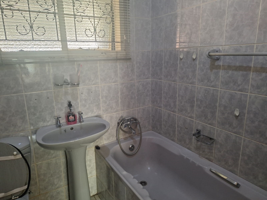3 Bedroom Property for Sale in Bombay Heights KwaZulu-Natal