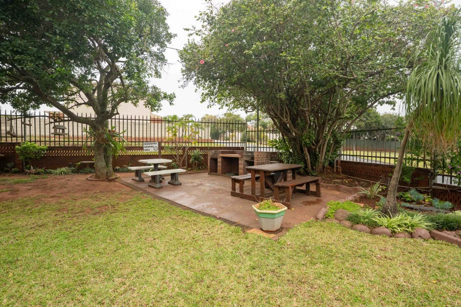 2 Bedroom Property for Sale in Warner Beach KwaZulu-Natal
