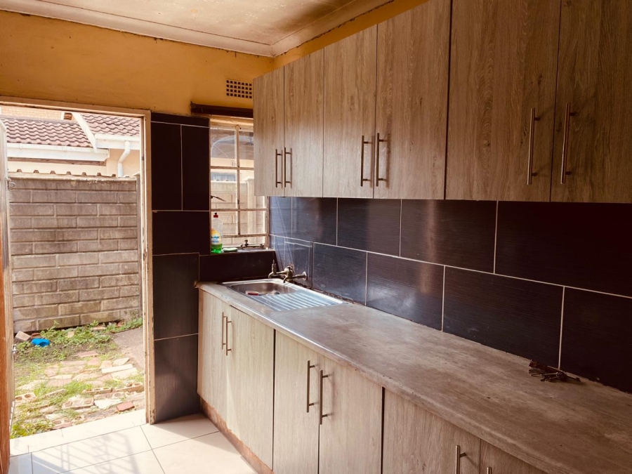 3 Bedroom Property for Sale in Esikhawini KwaZulu-Natal