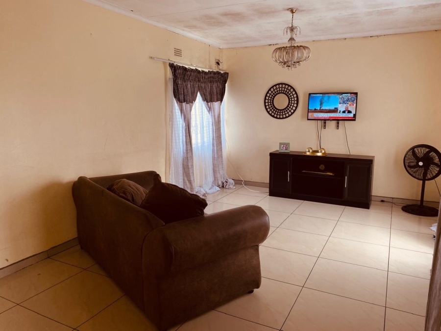 3 Bedroom Property for Sale in Esikhawini KwaZulu-Natal