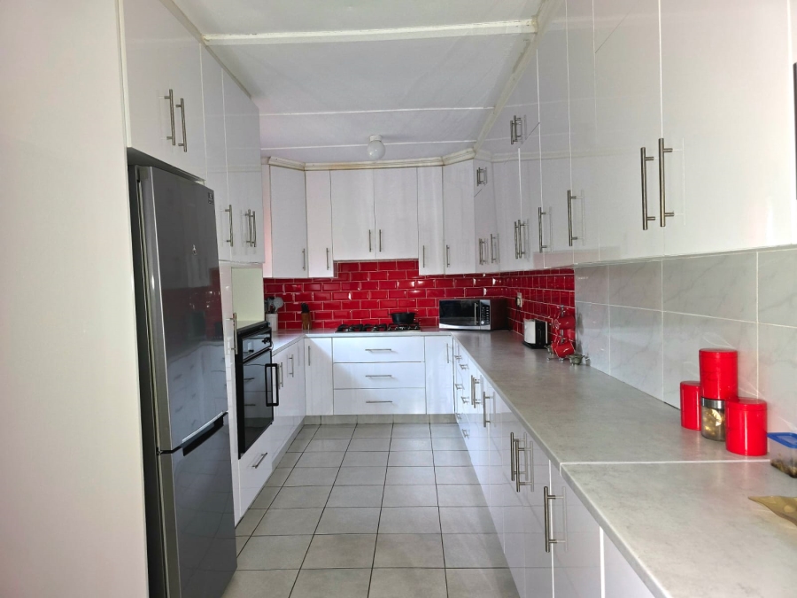 5 Bedroom Property for Sale in Eshowe KwaZulu-Natal