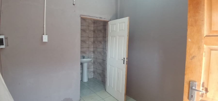 To Let 1 Bedroom Property for Rent in Scottsville KwaZulu-Natal