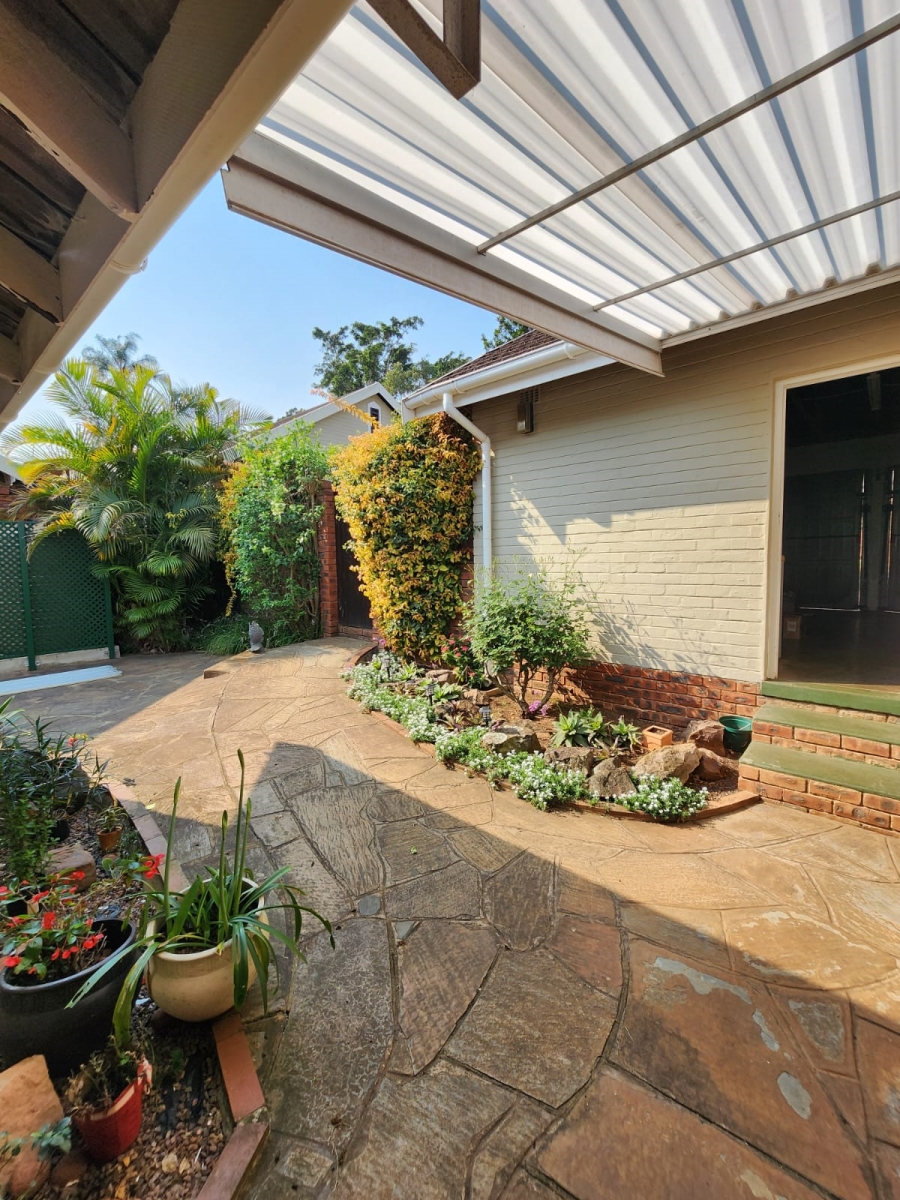 To Let 4 Bedroom Property for Rent in Hillcrest Central KwaZulu-Natal