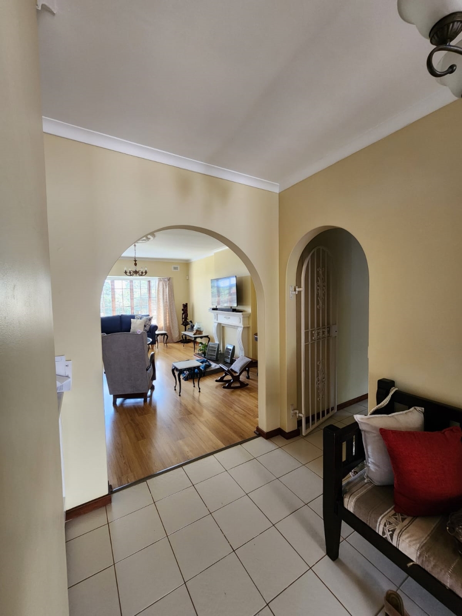 To Let 4 Bedroom Property for Rent in Hillcrest Central KwaZulu-Natal