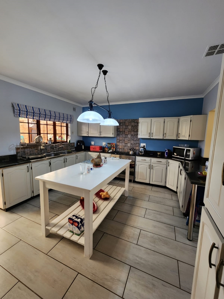 To Let 4 Bedroom Property for Rent in Hillcrest Central KwaZulu-Natal