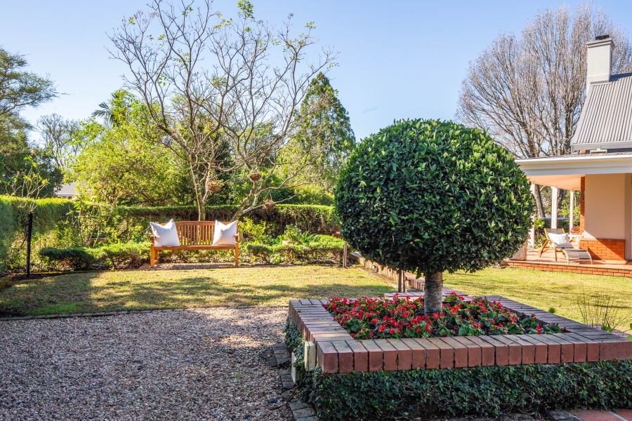 4 Bedroom Property for Sale in Kloof KwaZulu-Natal