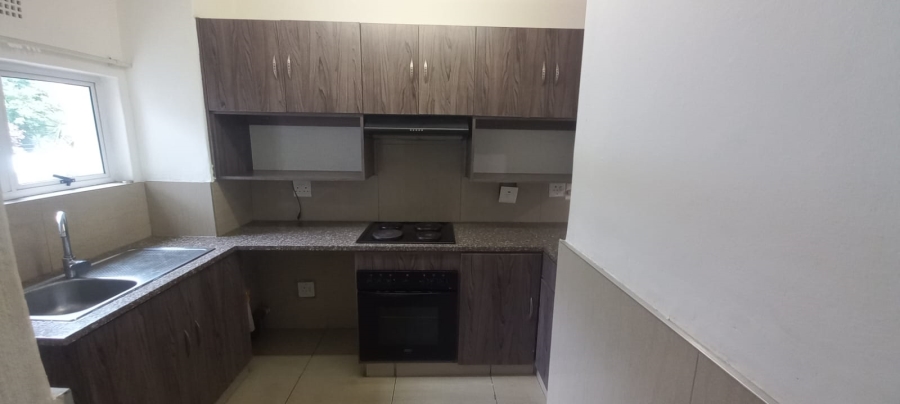 2 Bedroom Property for Sale in Essenwood KwaZulu-Natal