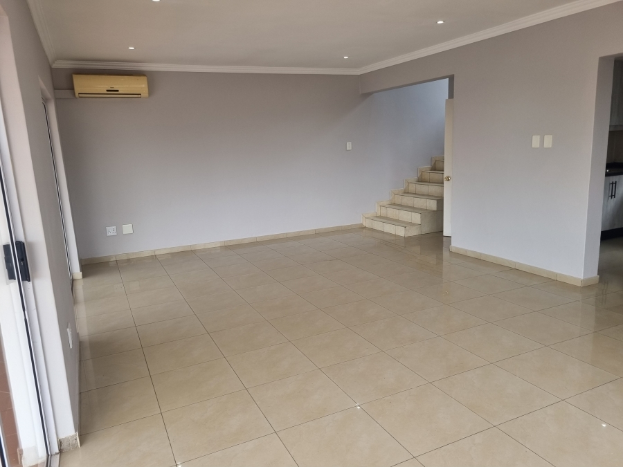 To Let 3 Bedroom Property for Rent in Mount Edgecombe KwaZulu-Natal
