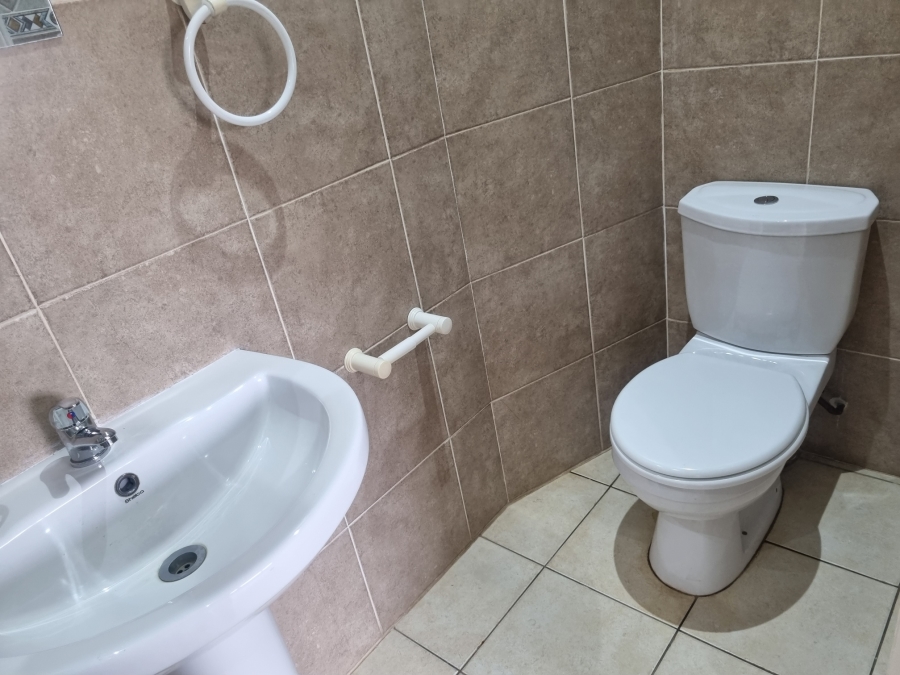 To Let 3 Bedroom Property for Rent in Mount Edgecombe KwaZulu-Natal