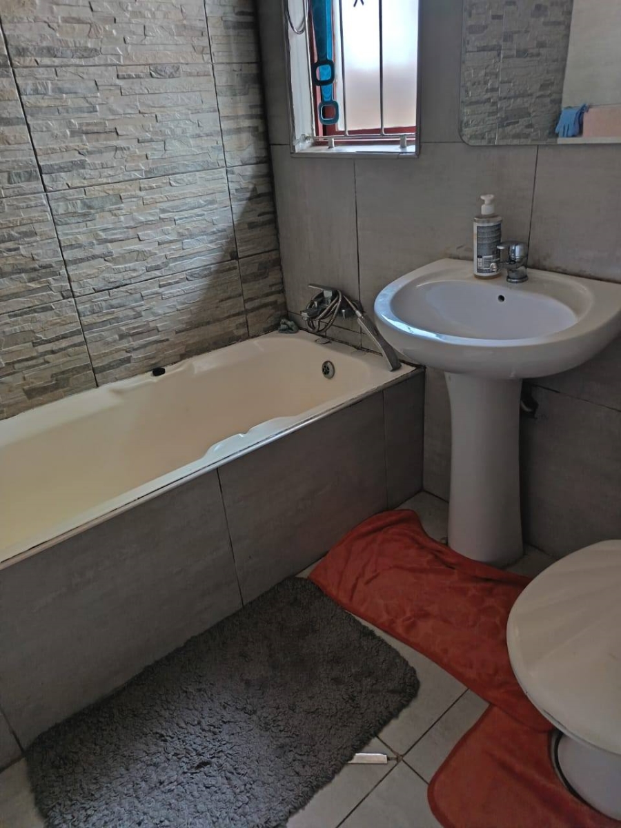 To Let 2 Bedroom Property for Rent in Nagina KwaZulu-Natal
