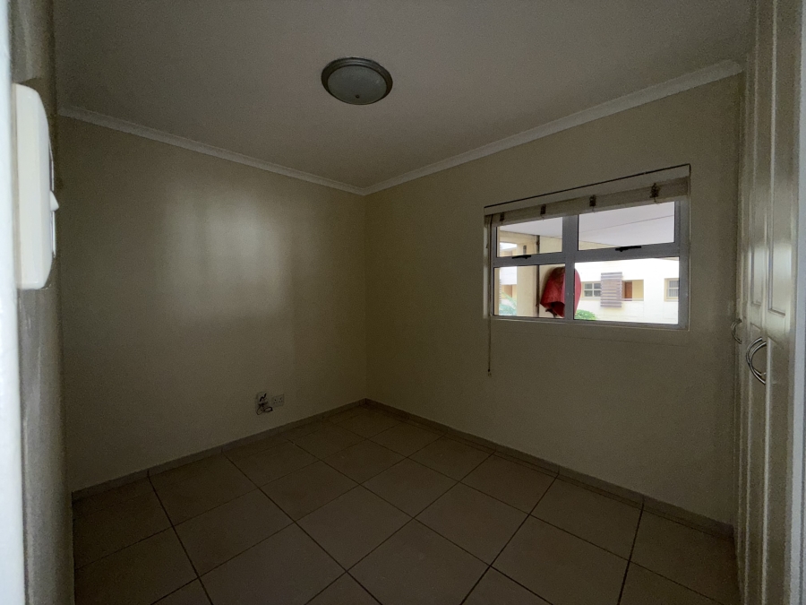 2 Bedroom Property for Sale in Umhlanga KwaZulu-Natal