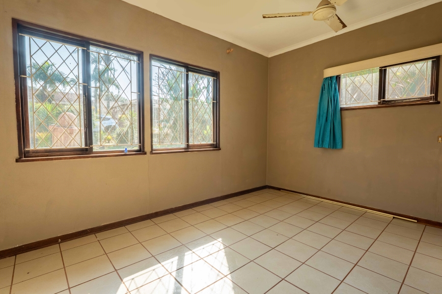 2 Bedroom Property for Sale in Park Rynie KwaZulu-Natal