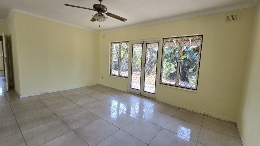 4 Bedroom Property for Sale in Manors KwaZulu-Natal