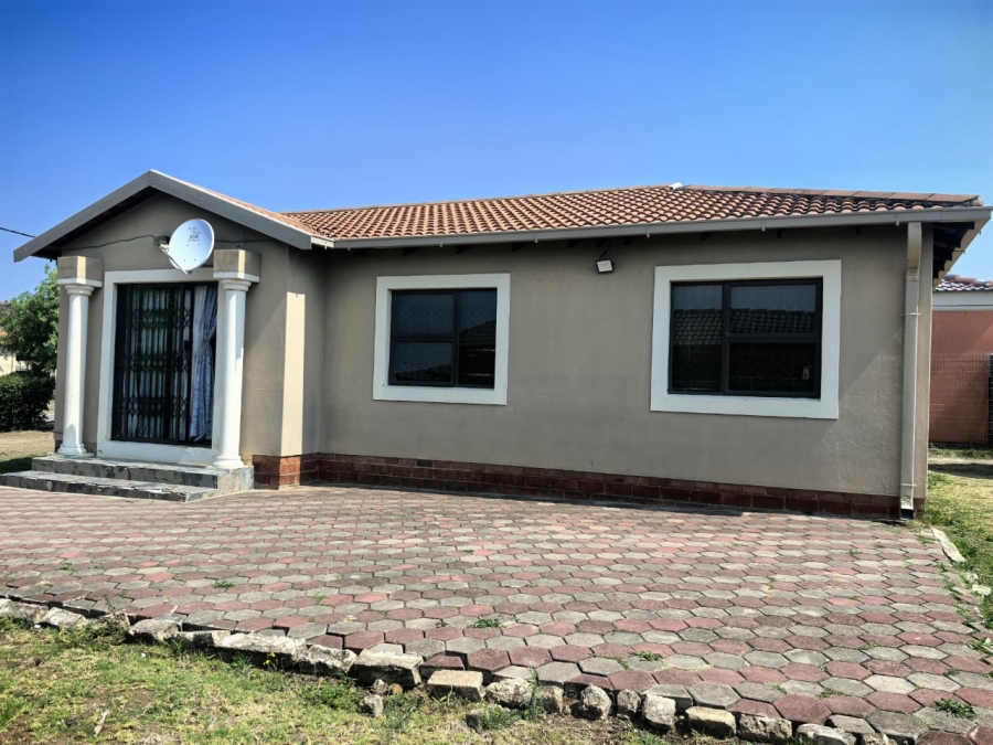 3 Bedroom Property for Sale in Lynnwood Park KwaZulu-Natal