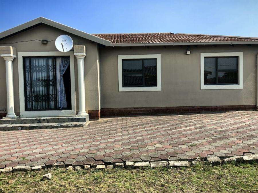 3 Bedroom Property for Sale in Lynnwood Park KwaZulu-Natal