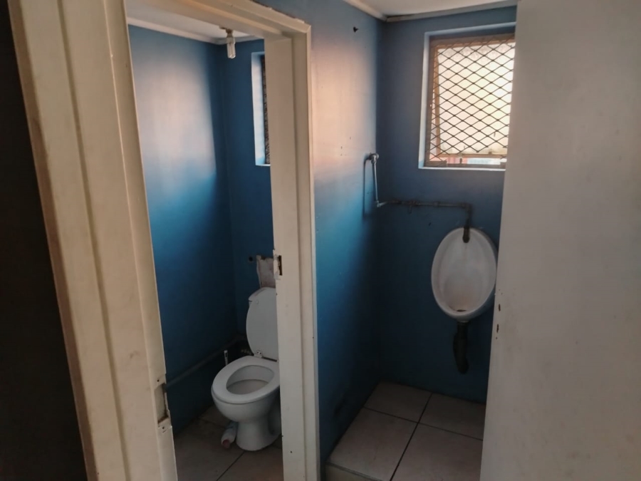 To Let commercial Property for Rent in Westmead KwaZulu-Natal