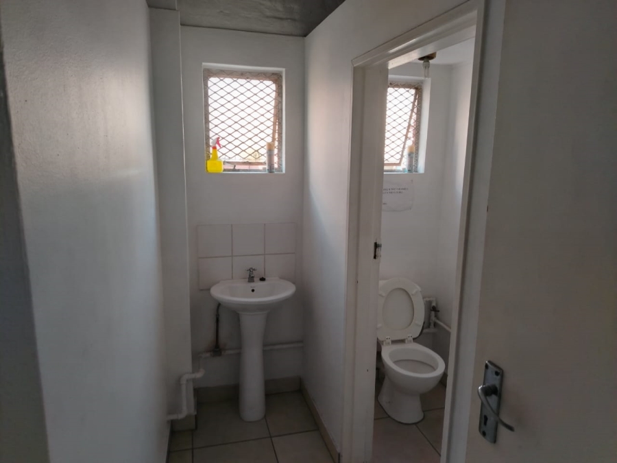 To Let commercial Property for Rent in Westmead KwaZulu-Natal