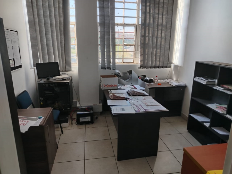 To Let commercial Property for Rent in Westmead KwaZulu-Natal