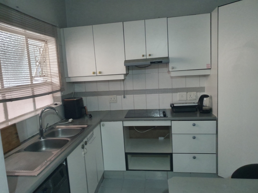 1 Bedroom Property for Sale in Glenwood KwaZulu-Natal