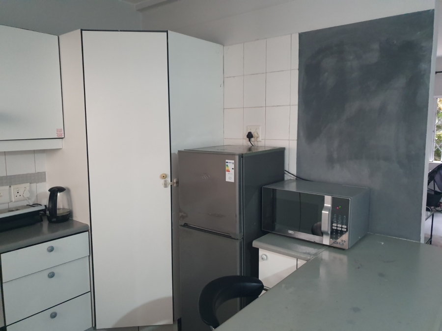 1 Bedroom Property for Sale in Glenwood KwaZulu-Natal