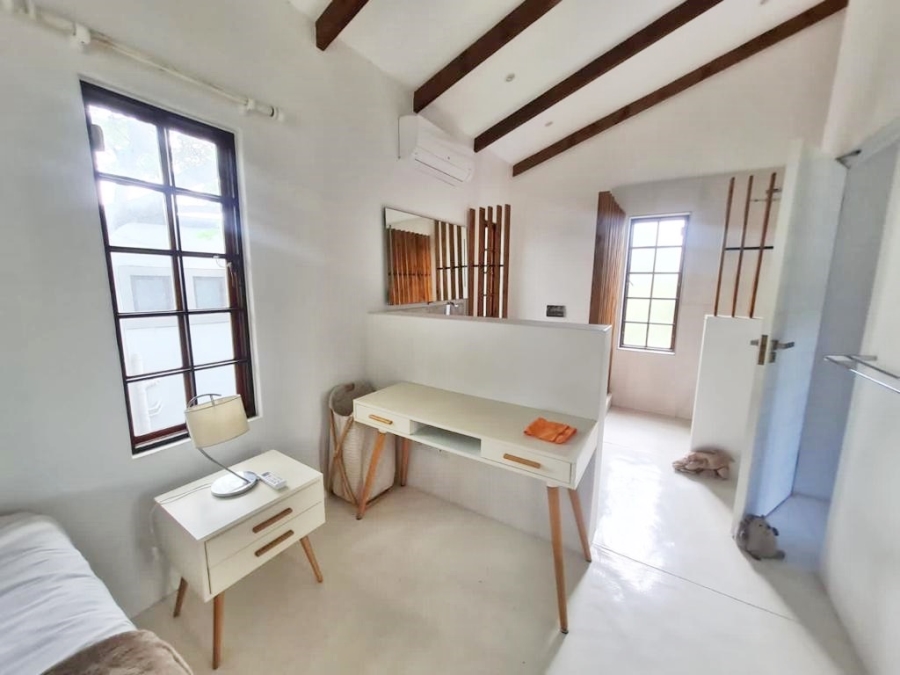 1 Bedroom Property for Sale in Salt Rock KwaZulu-Natal