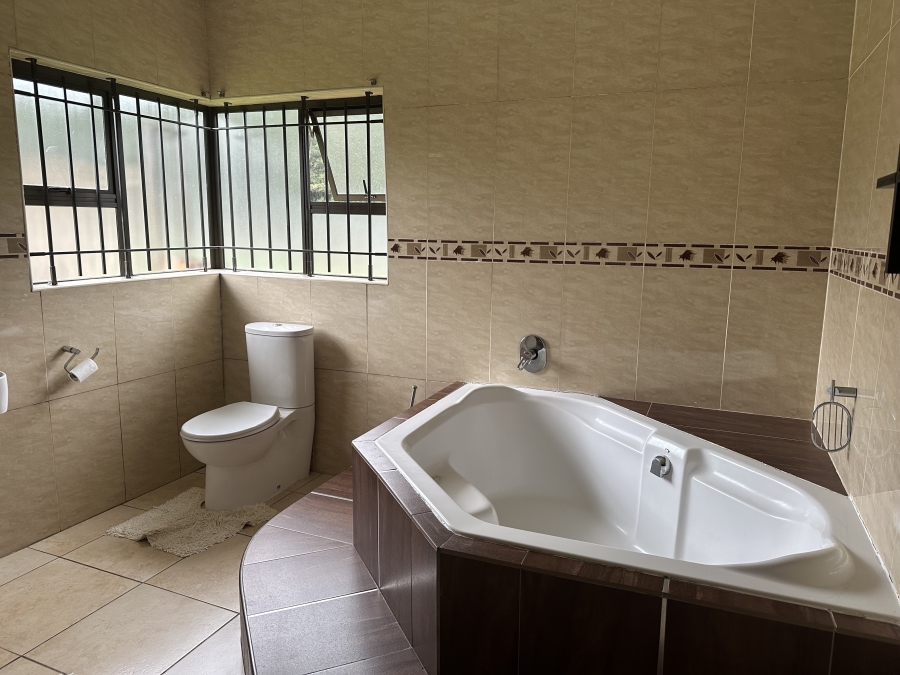 7 Bedroom Property for Sale in Hilton Gardens KwaZulu-Natal