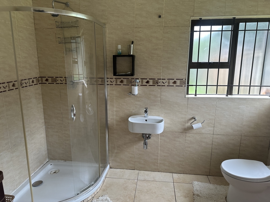 7 Bedroom Property for Sale in Hilton Gardens KwaZulu-Natal