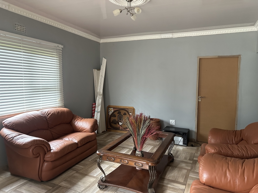 7 Bedroom Property for Sale in Hilton Gardens KwaZulu-Natal