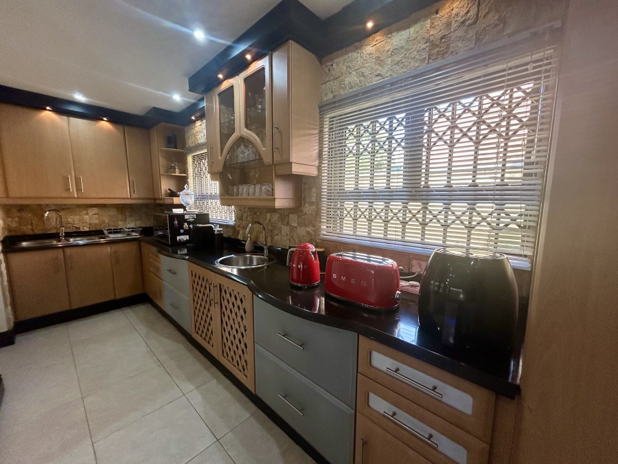 4 Bedroom Property for Sale in Ballito Central KwaZulu-Natal