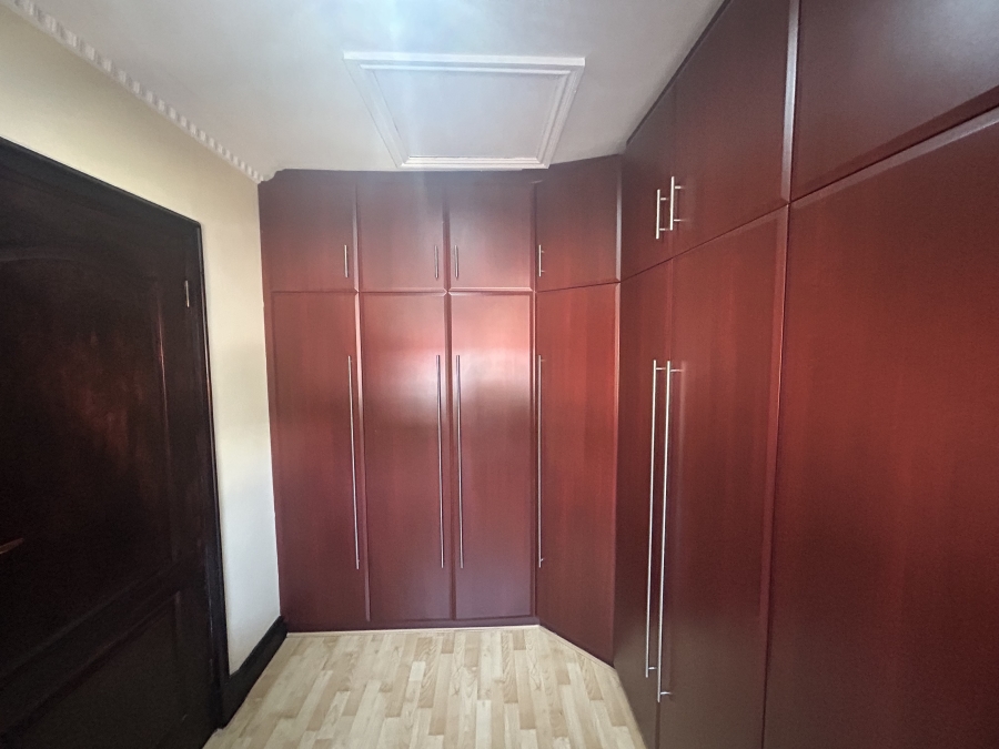 4 Bedroom Property for Sale in Ballito Central KwaZulu-Natal