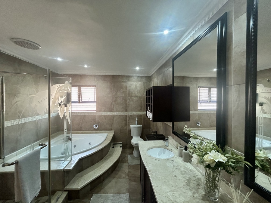 4 Bedroom Property for Sale in Ballito Central KwaZulu-Natal