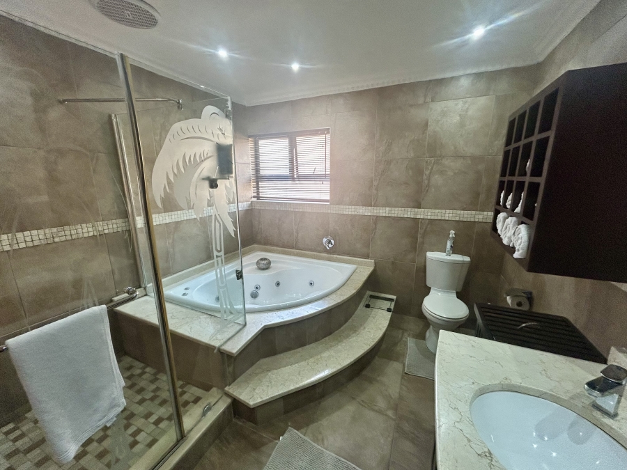 4 Bedroom Property for Sale in Ballito Central KwaZulu-Natal