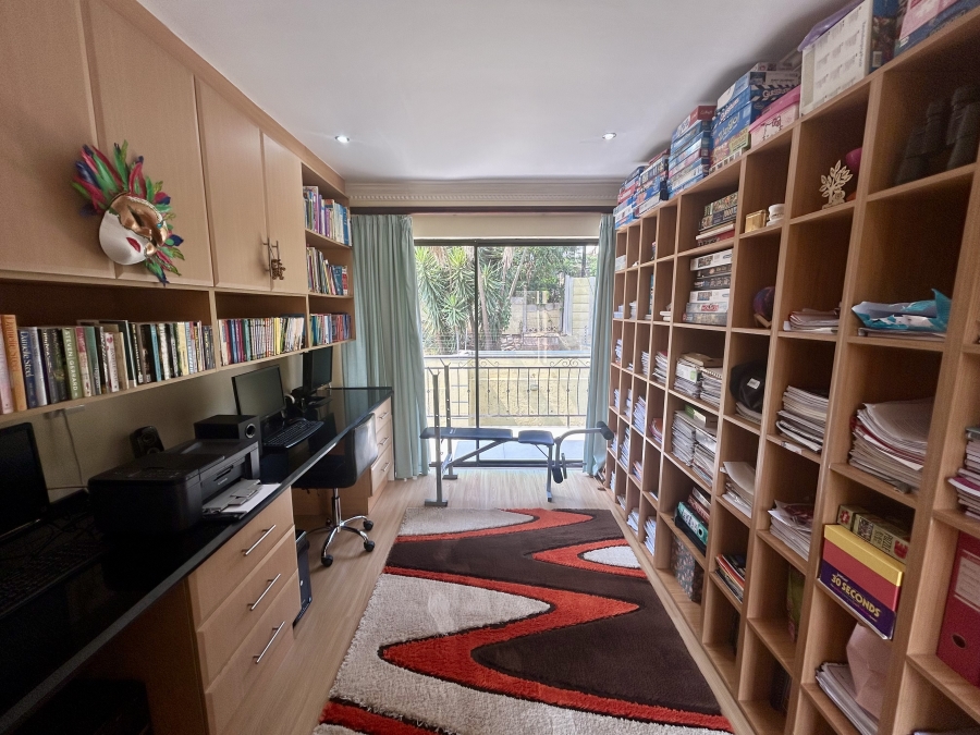 4 Bedroom Property for Sale in Ballito Central KwaZulu-Natal