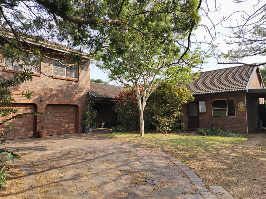 4 Bedroom Property for Sale in Meer En See KwaZulu-Natal