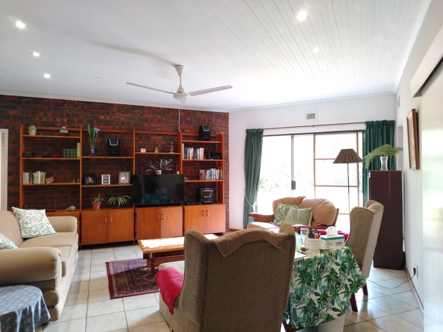 4 Bedroom Property for Sale in Meer En See KwaZulu-Natal