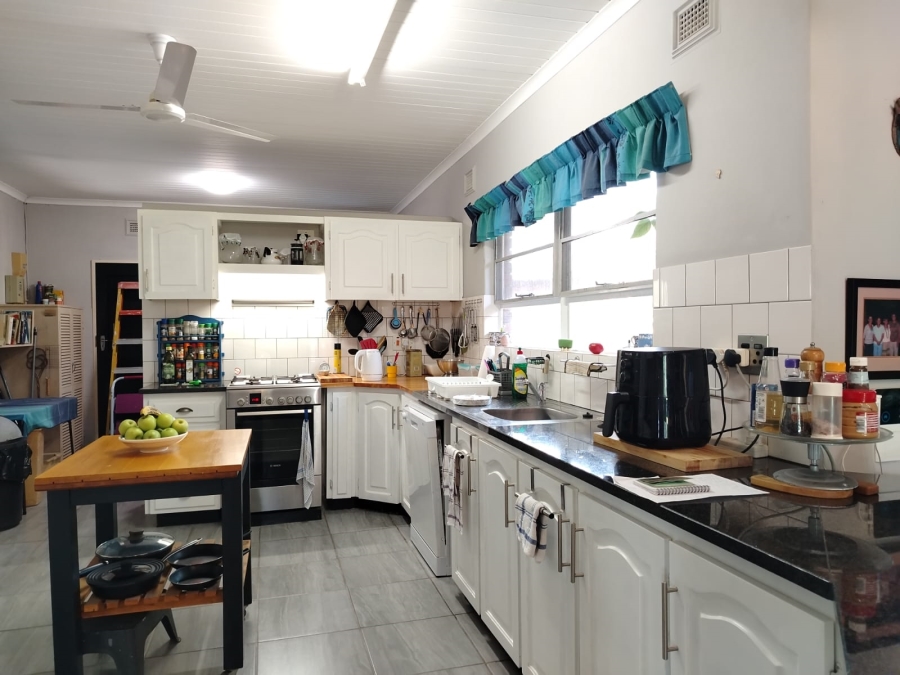 4 Bedroom Property for Sale in Meer En See KwaZulu-Natal