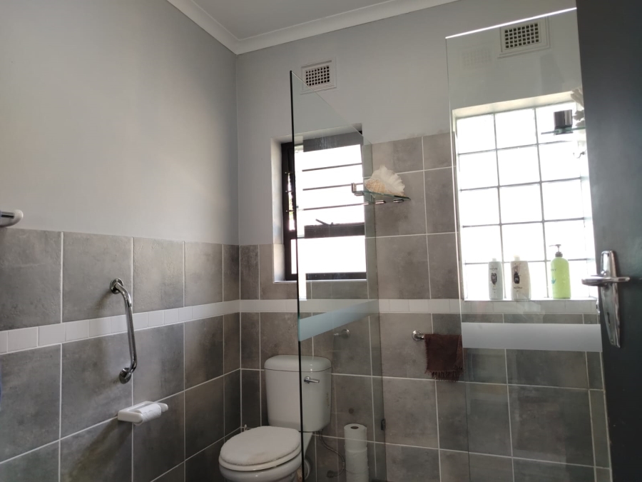4 Bedroom Property for Sale in Meer En See KwaZulu-Natal