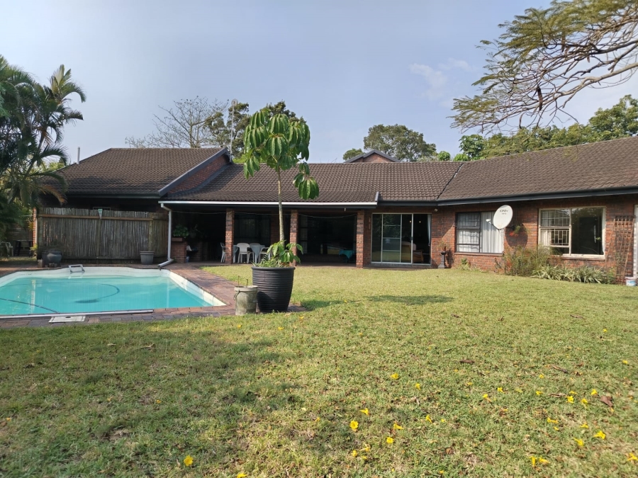 4 Bedroom Property for Sale in Meer En See KwaZulu-Natal
