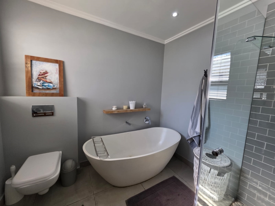 To Let 4 Bedroom Property for Rent in Simbithi Eco Estate KwaZulu-Natal