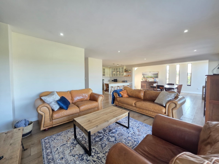 To Let 4 Bedroom Property for Rent in Simbithi Eco Estate KwaZulu-Natal