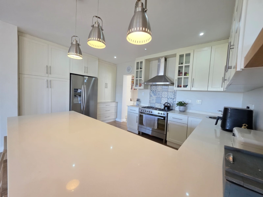 To Let 4 Bedroom Property for Rent in Simbithi Eco Estate KwaZulu-Natal